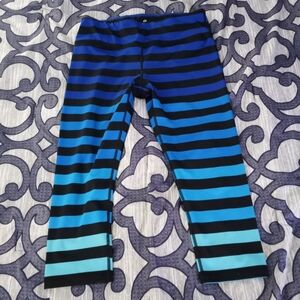 👠VELOCITY capris Leggings👠